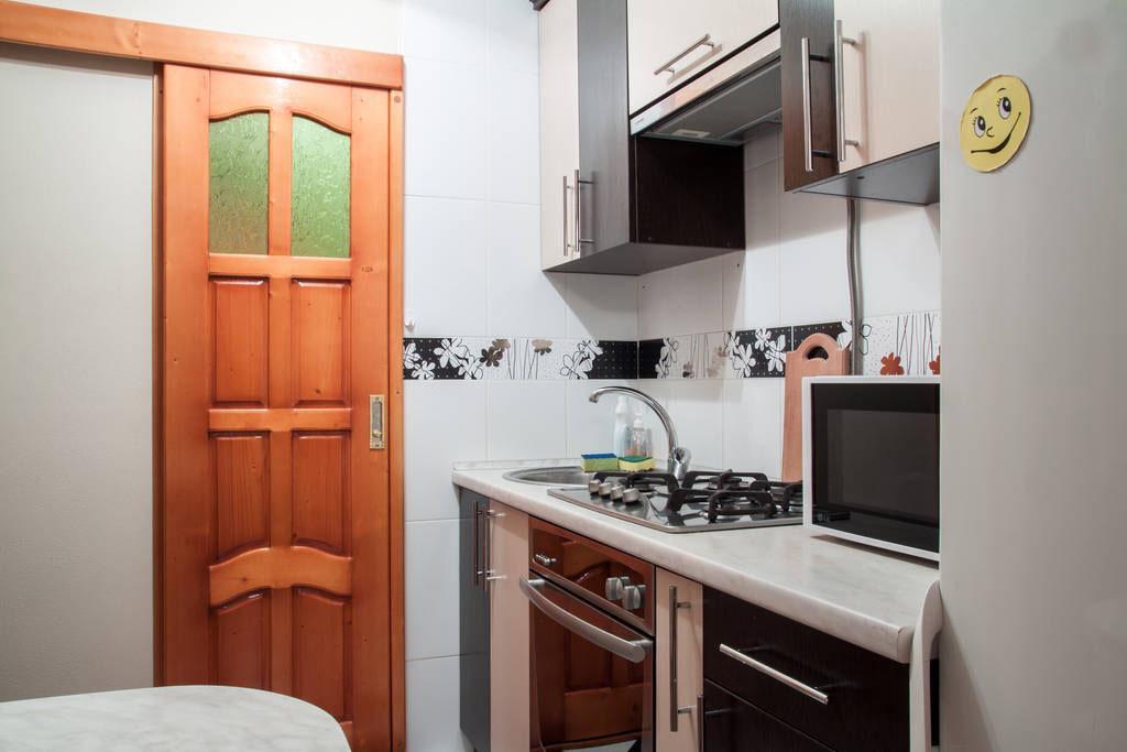 Romantic Apartments- In Historical Center Lviv Rom bilde